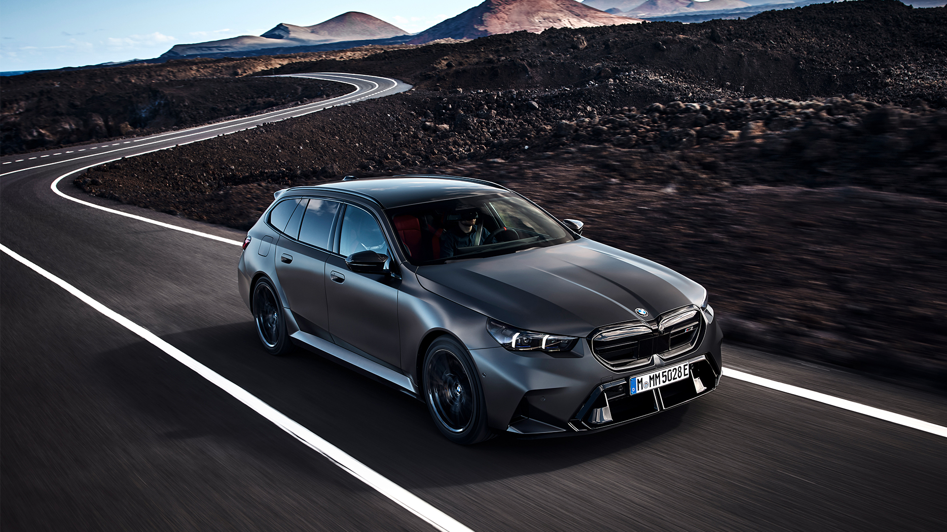 BMW reveals all-new, 717bhp hybrid M5 Touring – and it could be the ...