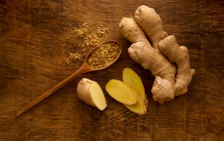 A knob of ginger, some sliced ginger and a spoonful of powdered ginger