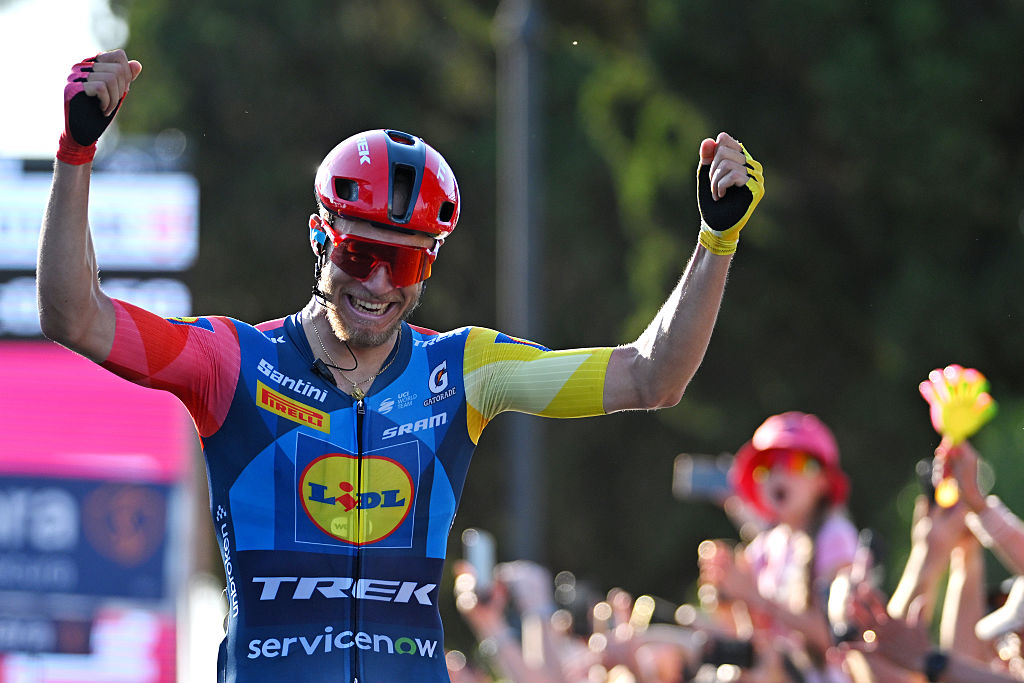 Italian National Championships: Jonathan Milan sprints to first road race title after Lidl-Trek controlled the race