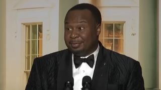 Roy Wood Jr. giving speech at White House Correspondents Dinner