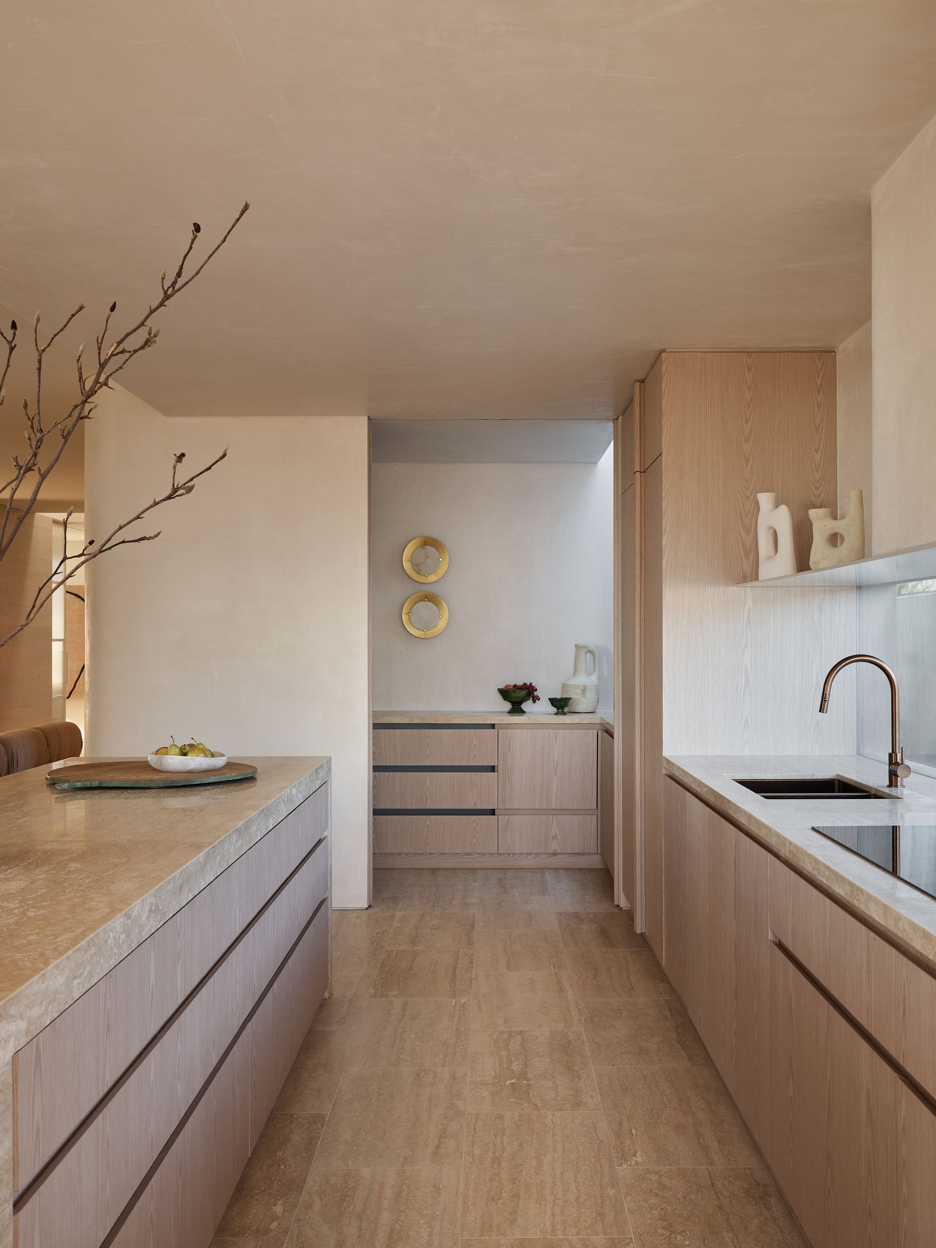 What Is a Kitchen Triangle and Why Do You Need It | Livingetc