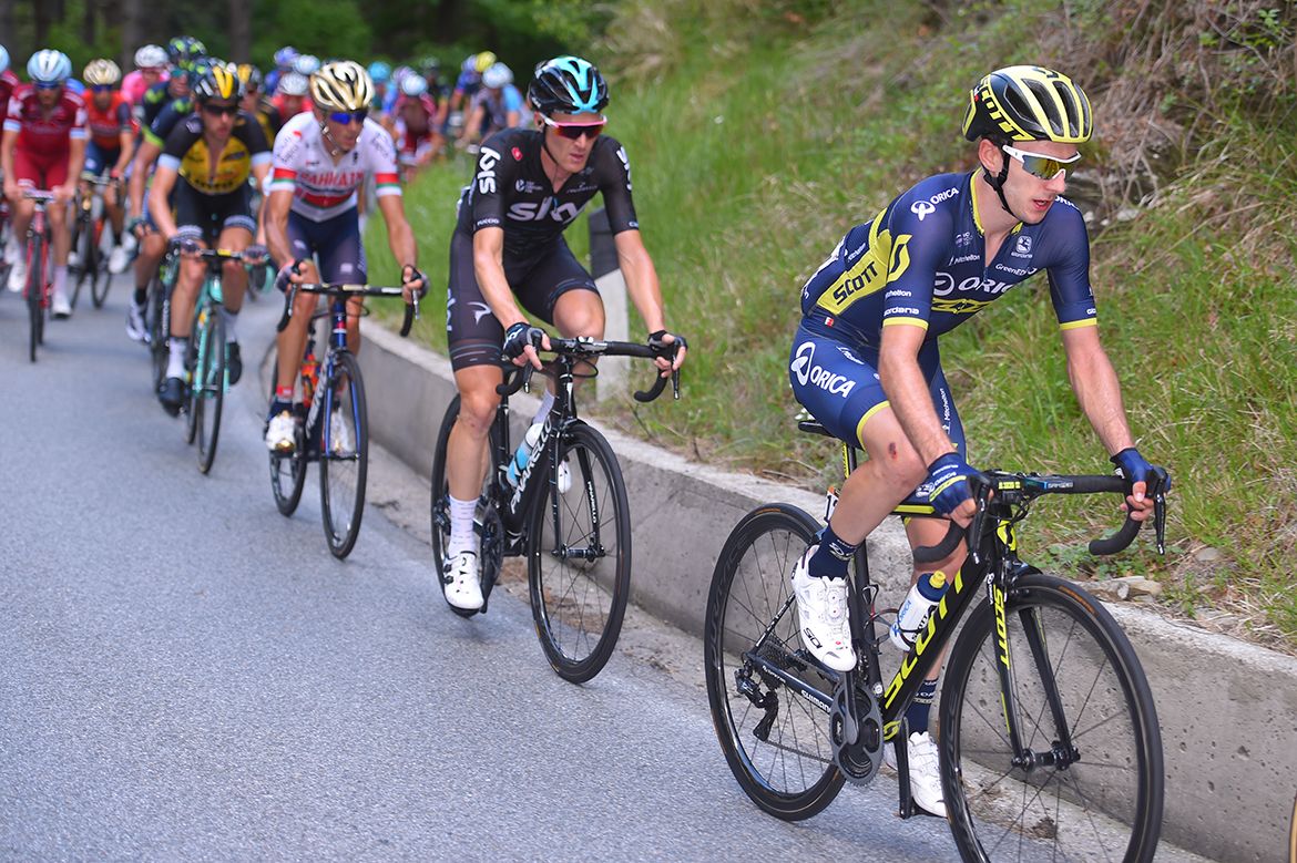 The GC group thinning out on stage 11 of the Giro d'Italia