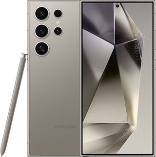 Samsung Galaxy S24 Ultra valkoisella taustalla