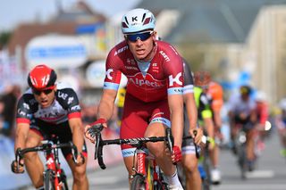 Alexander Kristoff wins stage 2 at Three Days of De Panne