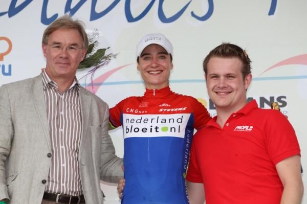 Stage winner - Marianne Vos (Nederland Bloeit)