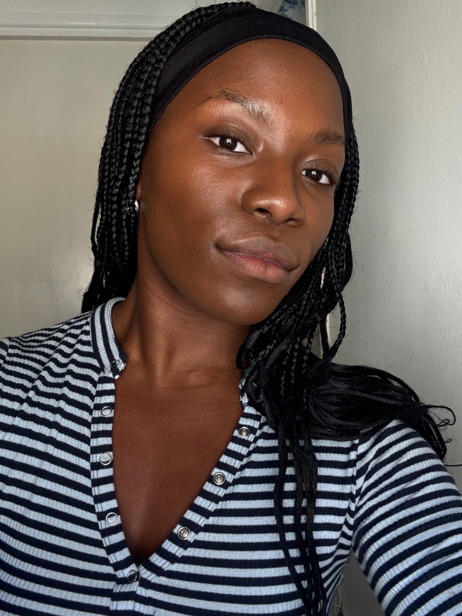 Ata-Owaji Victor before testing Clinique Black Honey Mascara