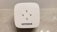 Netgear EX2800 Netgear EX2800