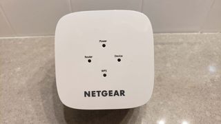 Netgear WiFi Range Extender EX2800 review