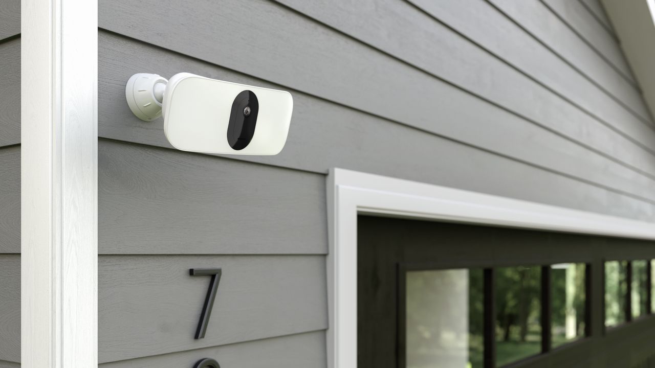 Arlo Pro 3 Floodlight Security Camers