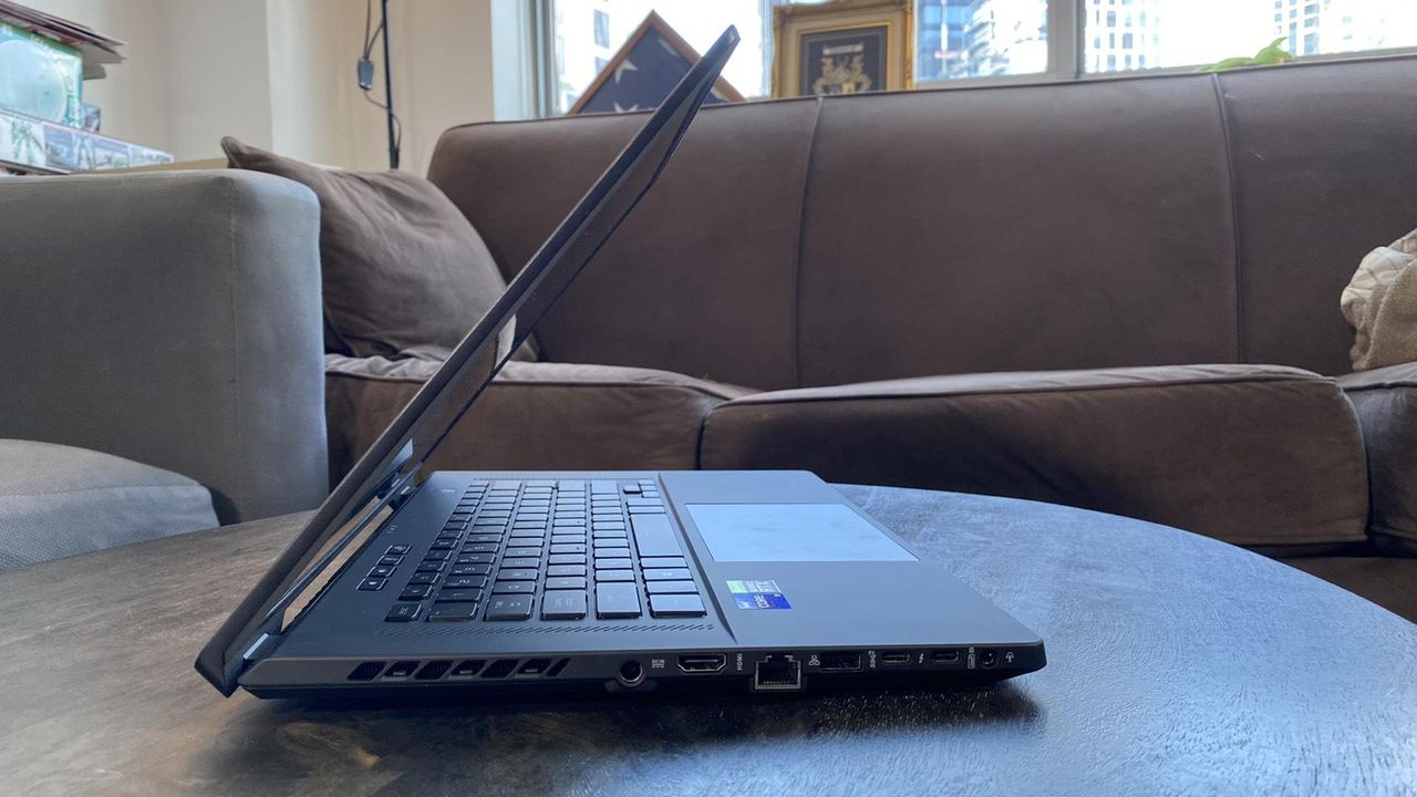 Asus ROG Zephyrus M16