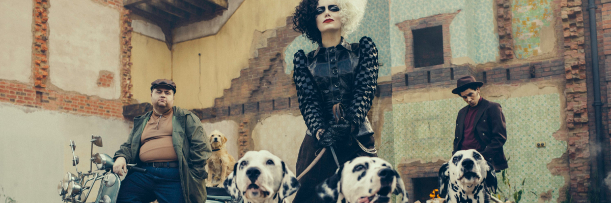 Cruella Emma Stone dressed in leather as a punked out Cruella