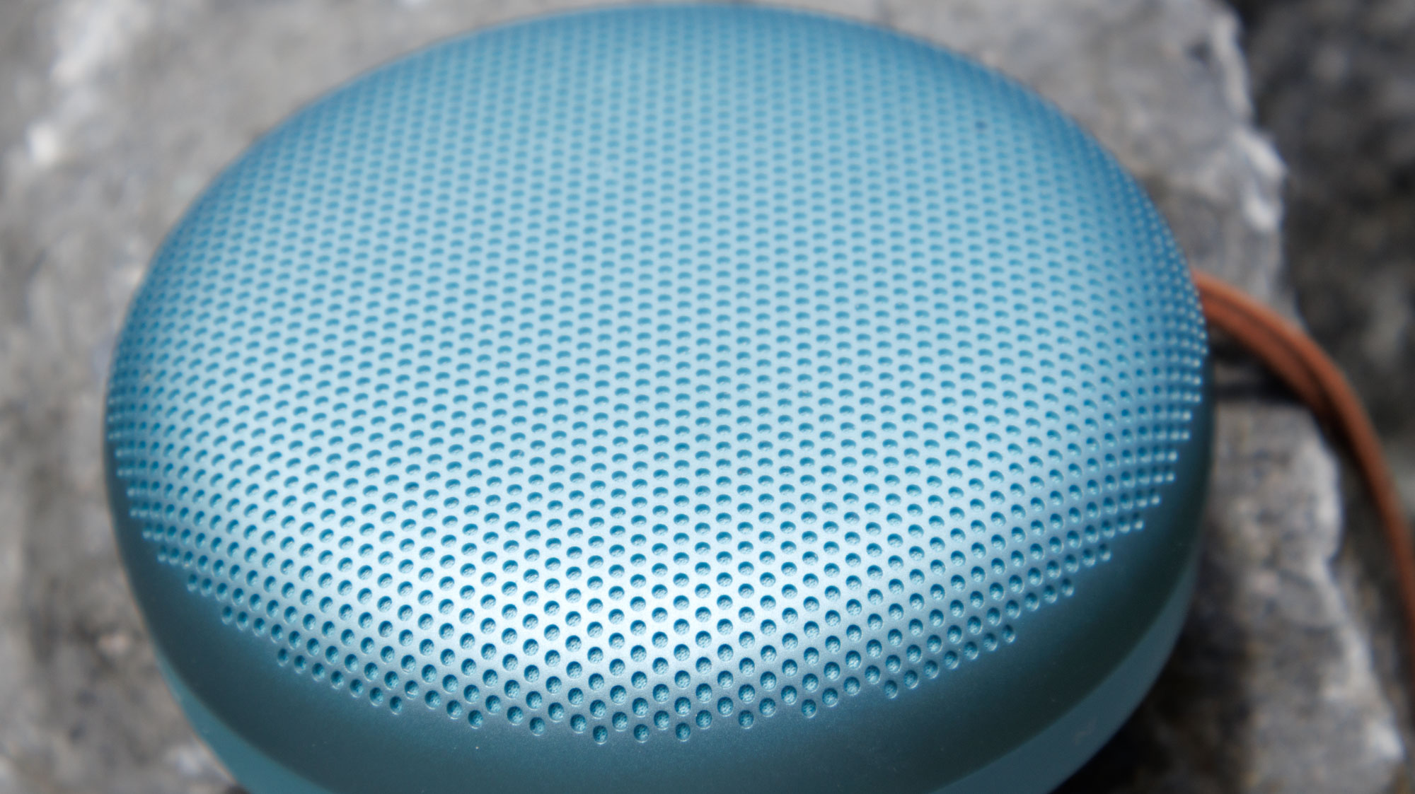 Bang & Olufsen Beosound A1 3rd gen