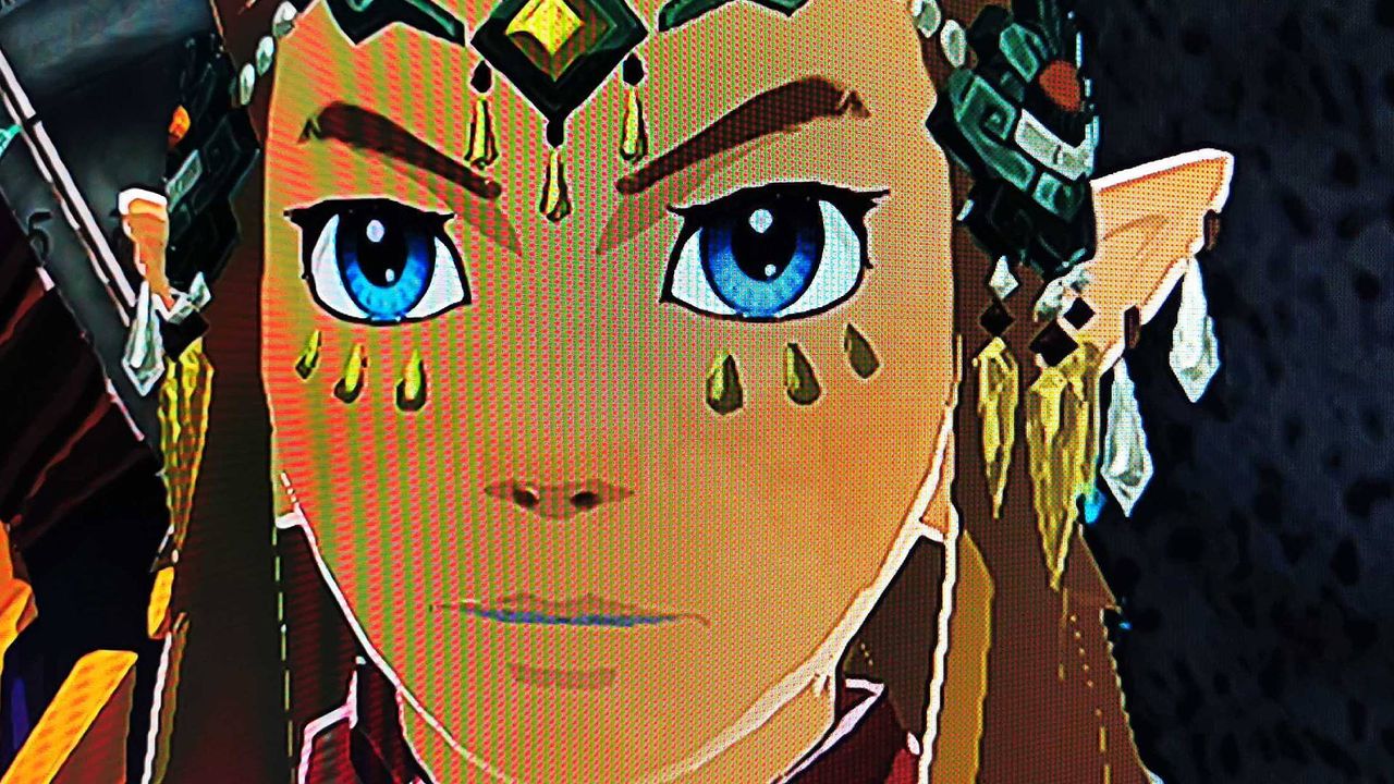 Zelda: Tears of the Kingdom closeup of Link's face with mClassic switched