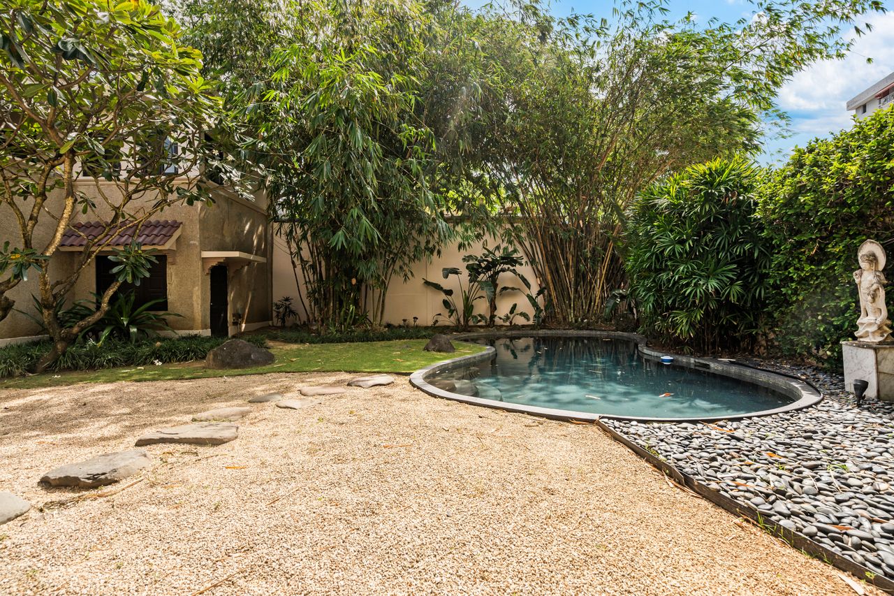Images of a home for sale in San Juan, Puerto Rico.