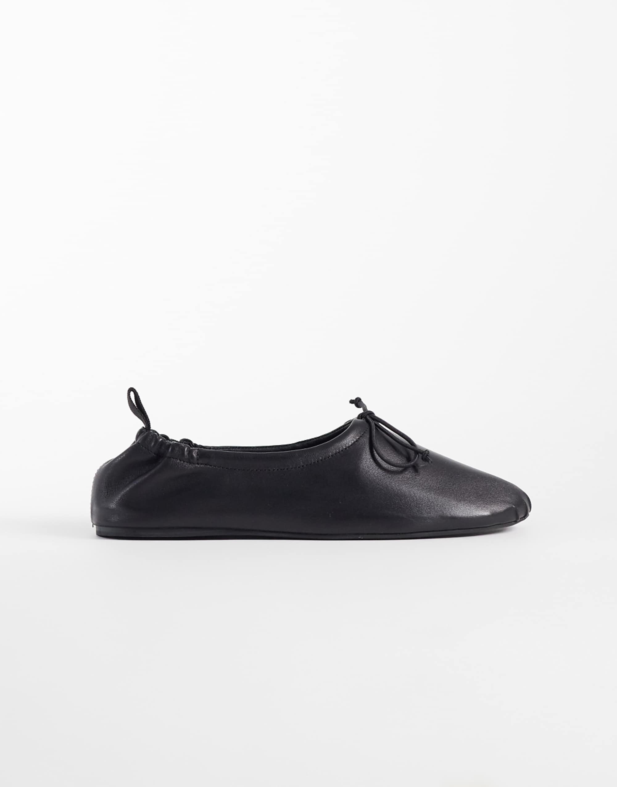 Arket Pure Leather Ballet Flat in Black