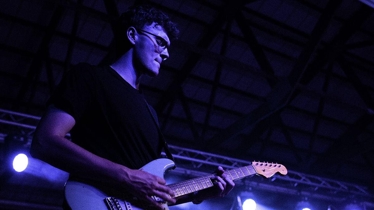 “I’ve done gigs where they’re like, ‘You’re good for an Instagram guitarist.’ I was like, ‘I’m not one!’” Meet George Collins – the Bieber-backed British Berklee grad navigating Nashville as part of the next generation of session players