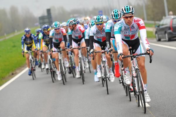 Jens Debusschere (Omega Pharma - Lotto) sets tempo in the peloton.