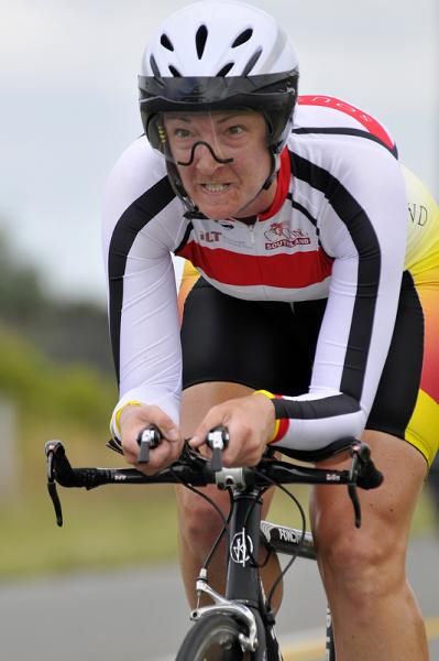 Kylie Young of Southland gives it everything in the last few hundred metres of the Women&rsquo;s Time Trial Champs