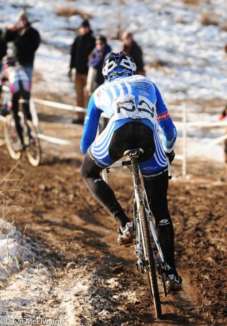 Danny Summerhill (UnitedHealthcare) descending behind Powers