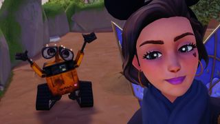 Disney Dreamlight Valley-personages selfie met Wall-E