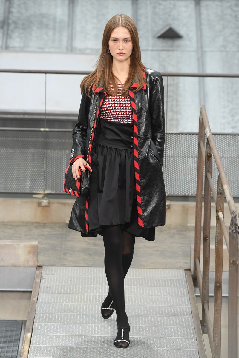 Clothing, Fashion model, Fashion, Black, Street fashion, Leather, Tights, Fashion show, Runway, Leather jacket,