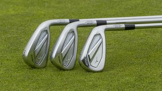 Mizuno JPX 925 Hot Metal Irons