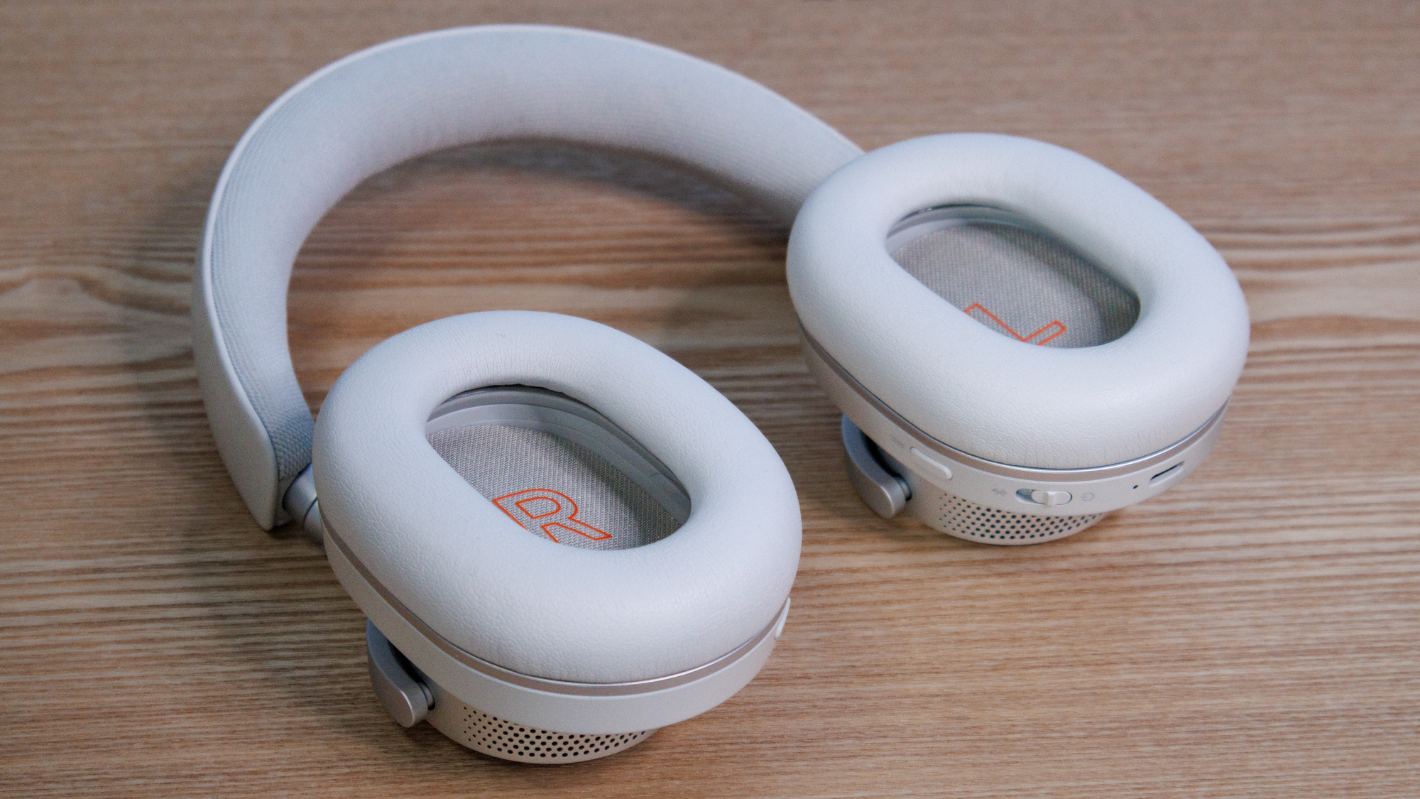 Cambridge Audio Melomania P100 SE headphones on a table.