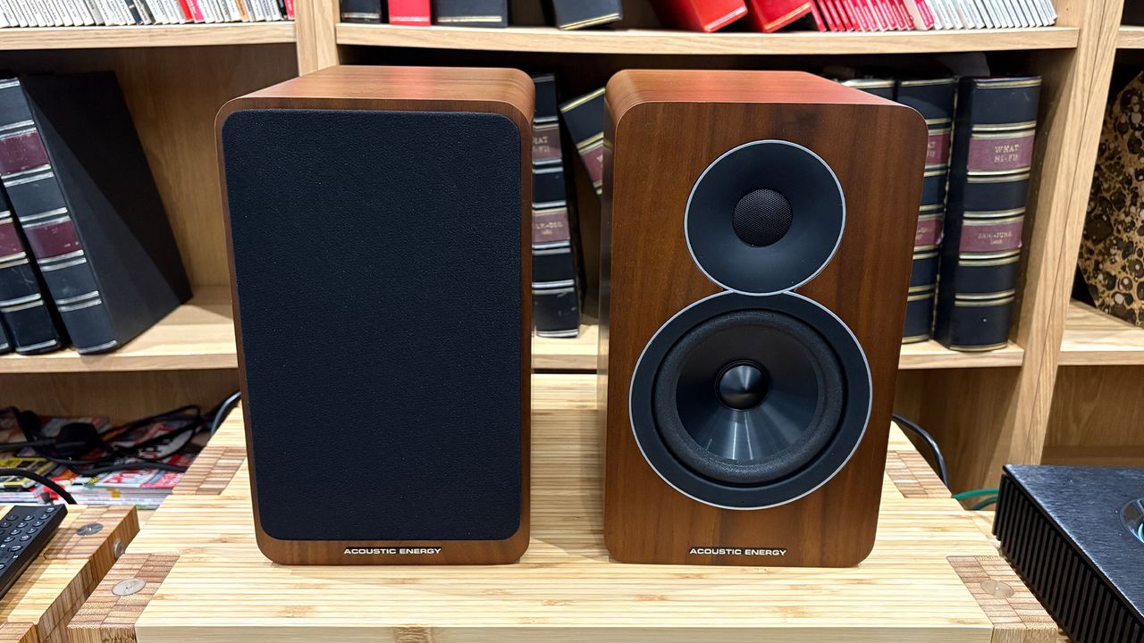 Acoustic Energy AE Active active speakers