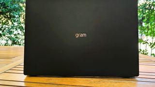 LG Gram Pro 16 OLED