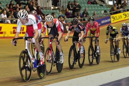 Luke Rowe leads the field during the Madison Championships