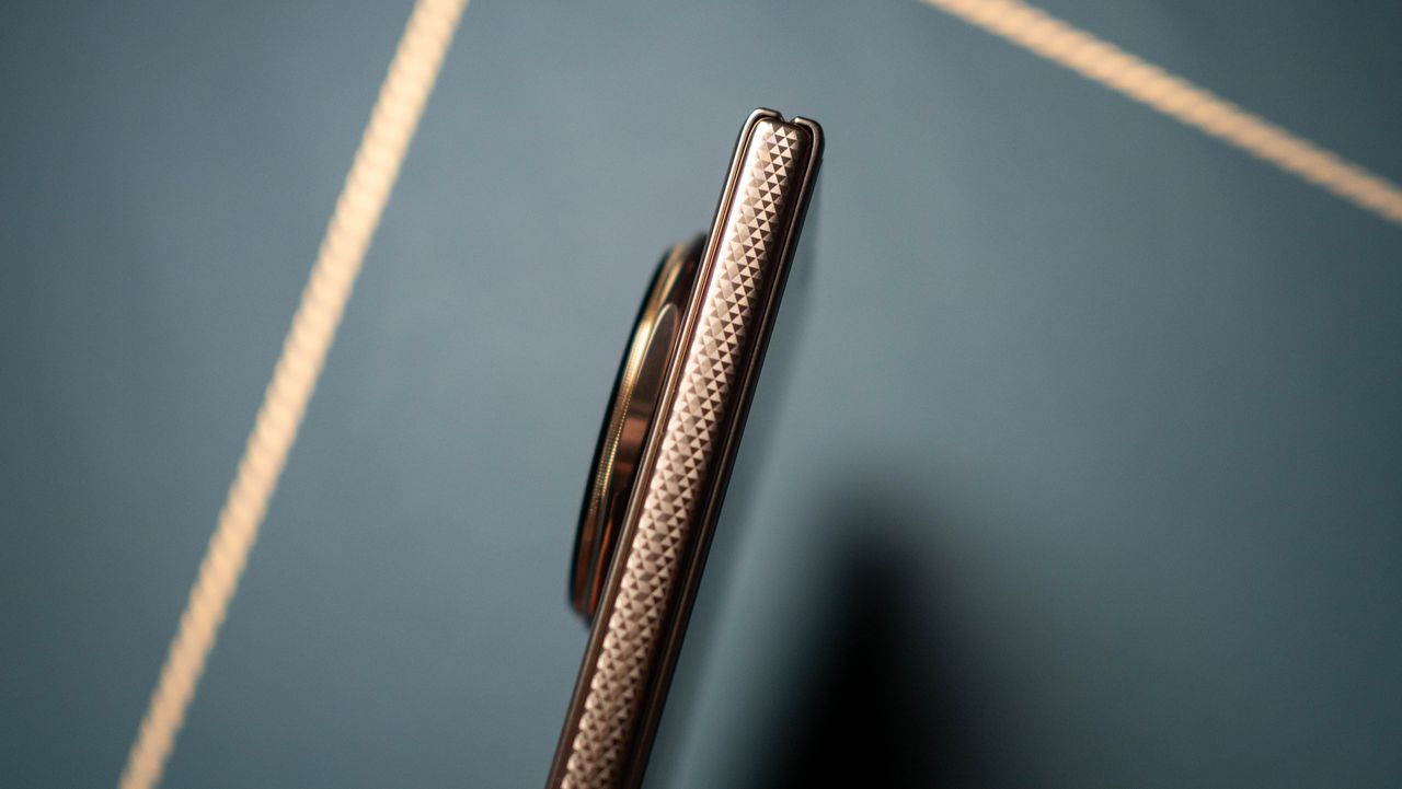 Honor Magic V5 review on Android Central