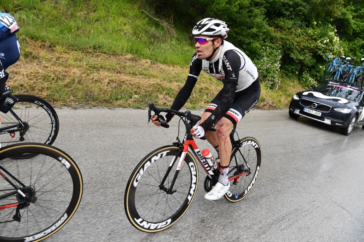 Tom Dumoulin back on his way again