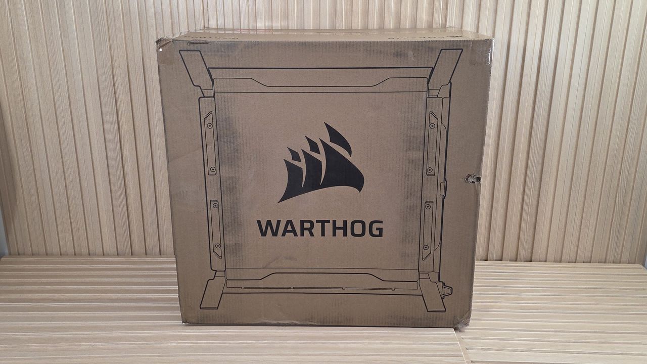 Corsair Warthog RS - Outside