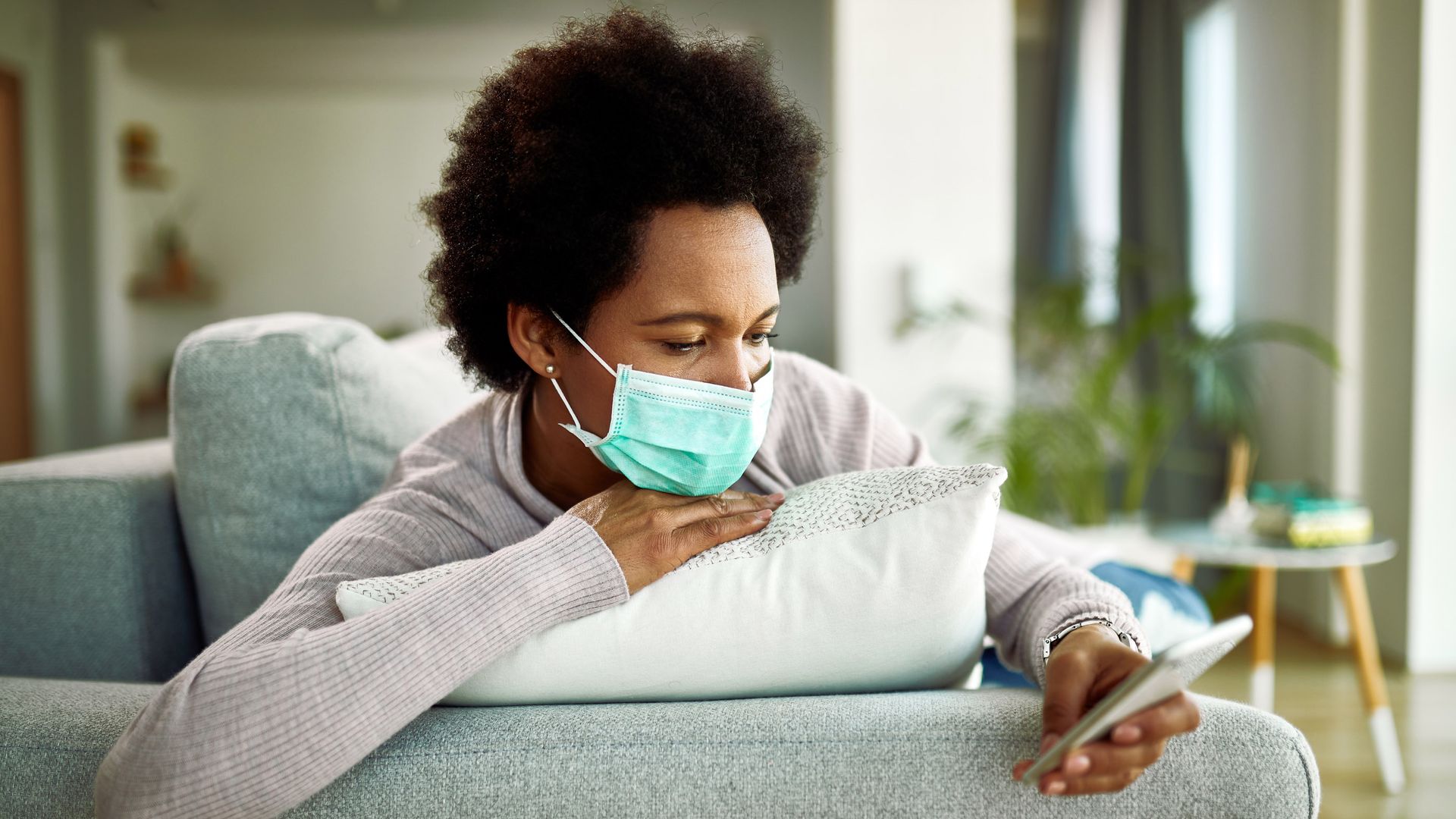 The coronavirus can last for 28 days on some surfaces Live Science(01)