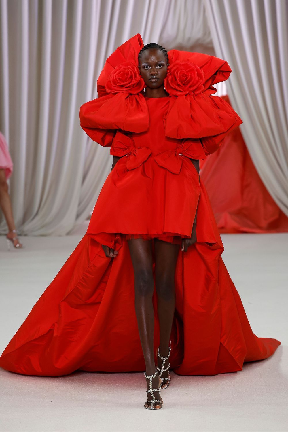 Spring 2023 couture: Giambattista Valli