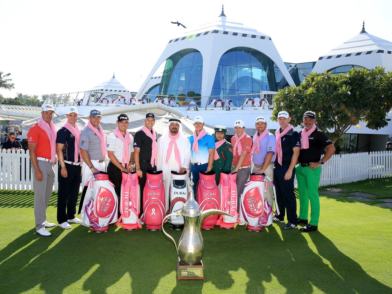 Omega Dubai Desert Classic -pink