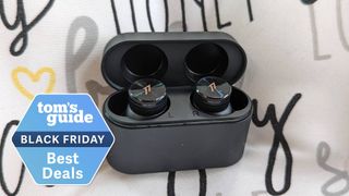 1More Pistonbuds Pro wireless earbuds in charging case