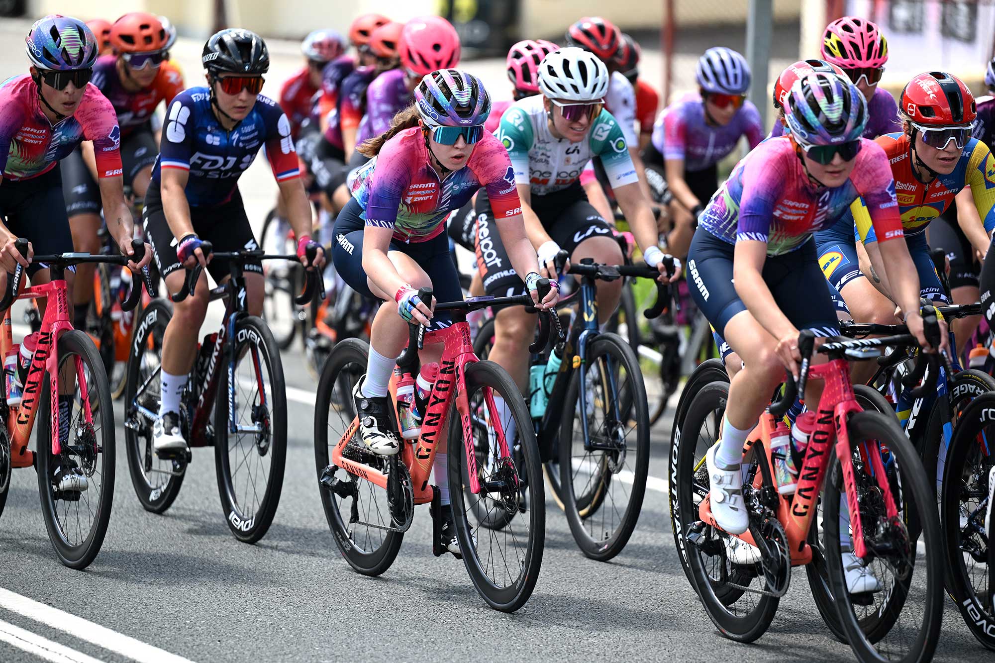 DURANGO SPAIN MAY 20 Awen Roberts of Great Britain and Team CanyonSRAM Zondacrypto Generation competes during the 24th Durango Durango Emakumeen Saria 2025 a 113km one day race from Durango to Durango UCIWWT on May 20 2025 in Durango Spain Photo by Szymon GruchalskiGetty Images