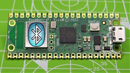 Raspberry Pi Pico W with Bluetooth