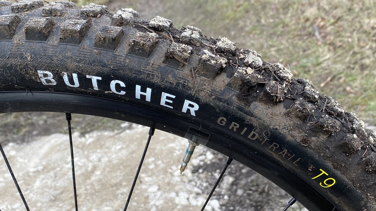 Specialized Stumpjumper butcher tire