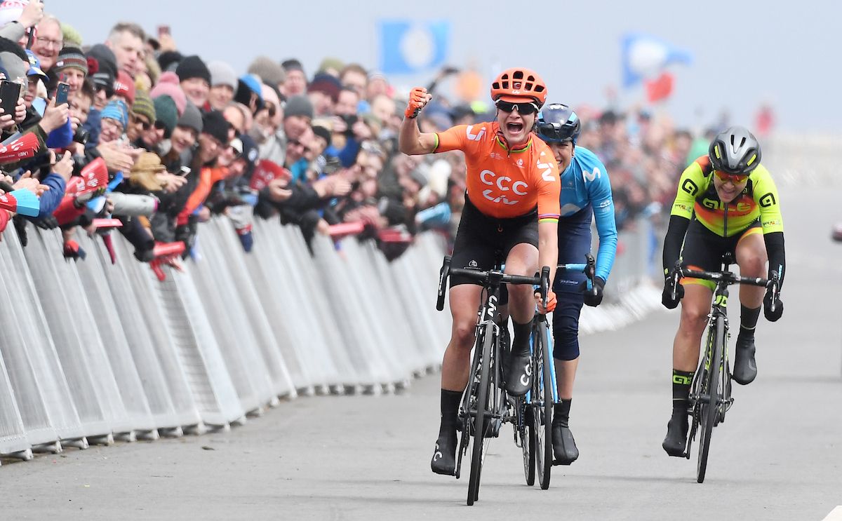 Vos sprinted to victory on stage two