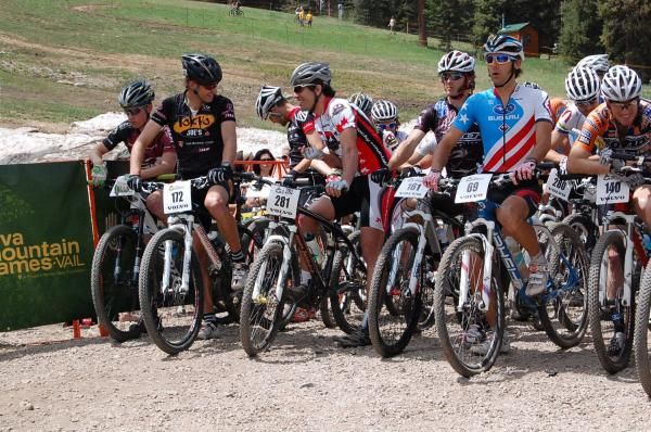 The start of the eltie men's race at the Teva Games.
