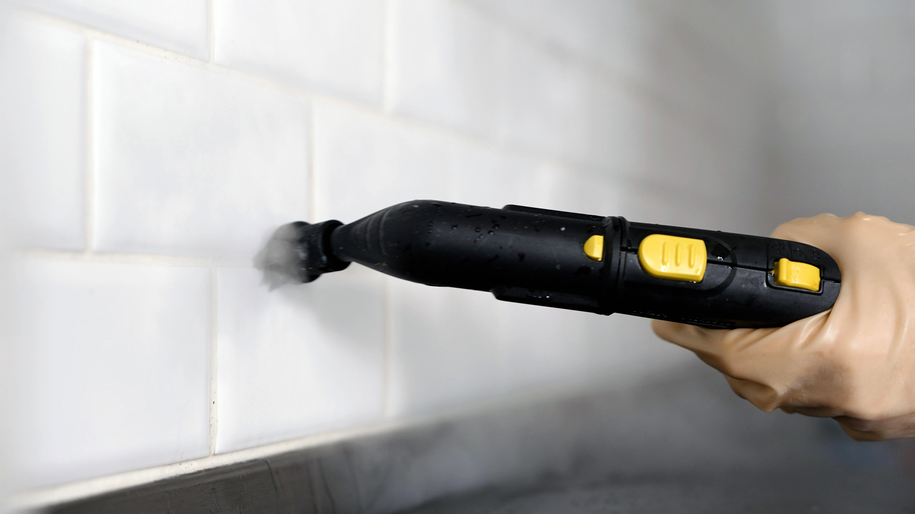 steam cleaner on tiles