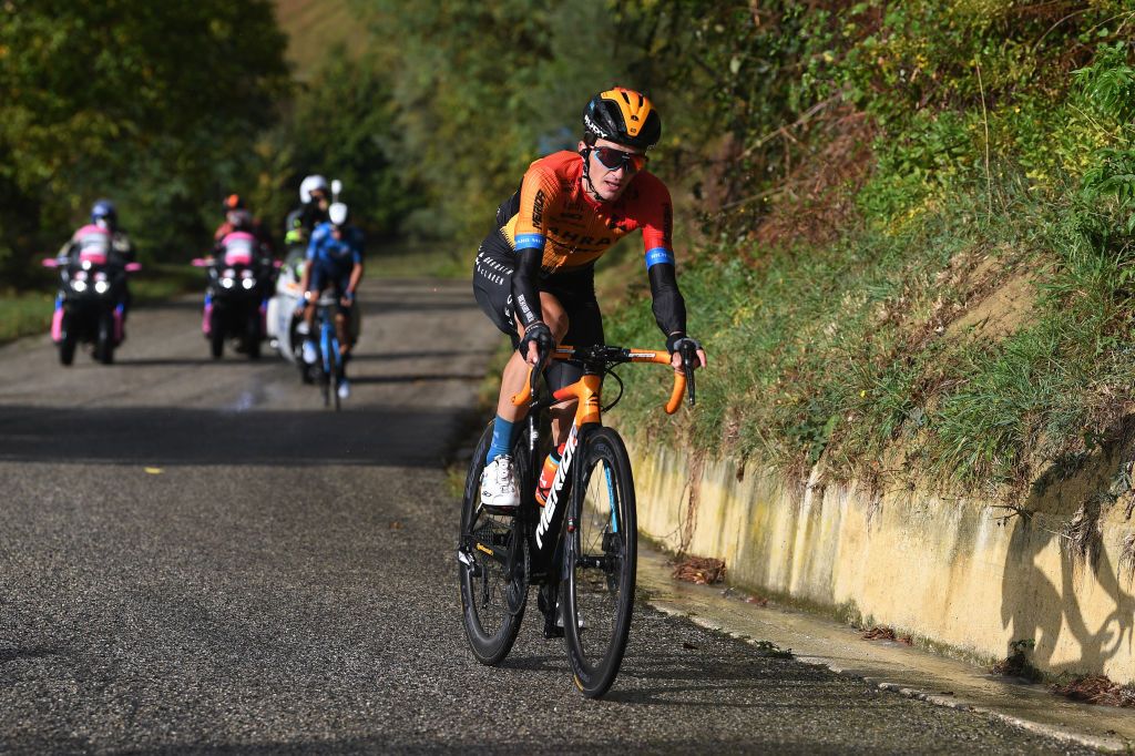 TORTORETO ITALY OCTOBER 13 Pello Bilbao of Spain and Team Bahrain Mclaren Breakaway during the 103rd Giro dItalia 2020 Stage 10 a 177km stage from Lanciano to Tortoreto girodiitalia Giro on October 13 2020 in Tortoreto Italy Photo by Tim de WaeleGetty Images