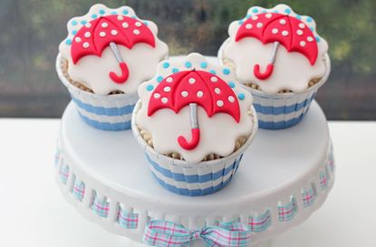 Umbrella cupcakes