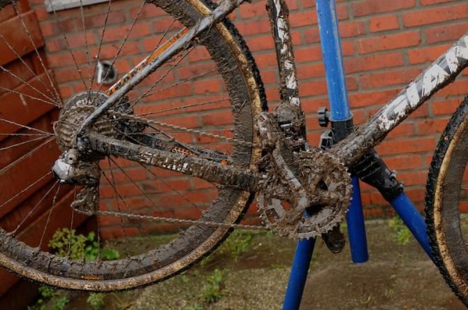 The overnight rain made for a major drivetrain test