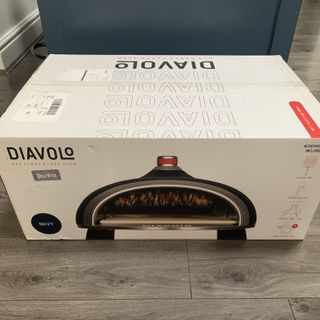 Testing the DeliVita DiaVolo Gas Pizza Oven at home