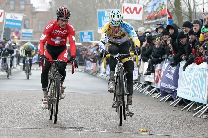 Tom Meeusen slips past Taramarcaz to win in Zonnebeke