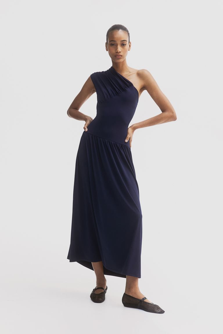H&M’s New Collection Is Full of Chic Spring-Ready Styles H&M’s New Collection Is Full of Chic Spring-Ready Styles