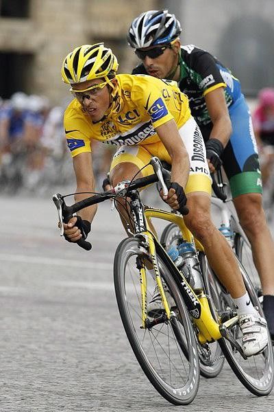 Alberto Contador's only goal was to not crash.